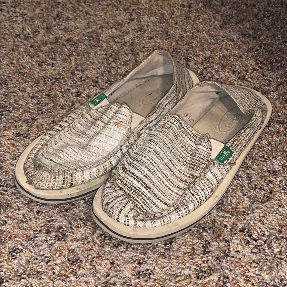 Women’s Sanuk Slip-on’s